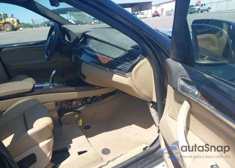 2012 BMW X5 xDrive35D from USA, damaged, VIN 5UXZW0C51CL670901